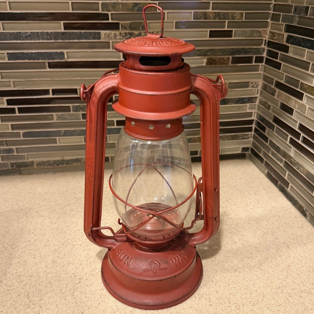 Sun Way 215 Hurricane Lantern Red Metal Glass Globe Vintage Farmhouse Decor